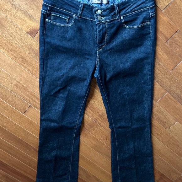 Paige "Hidden Hills" bootcut jeans with double button fly in dark rinse - Size31 - Picture 14 of 16